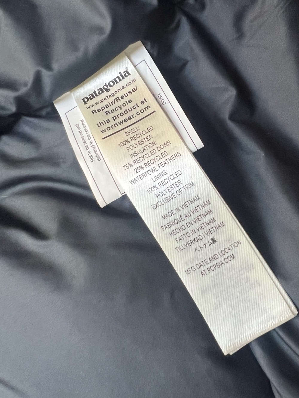 Patagonia down puffer vest jacket bivy navy blue and tan Womens Large EUC - Picture 5 of 6